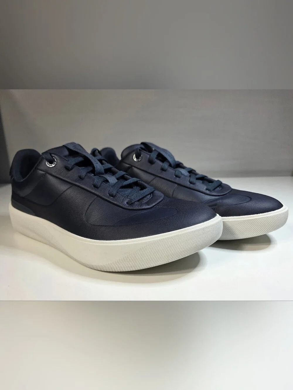 Lululemon Cityverse Navy Blue Size 10 Men
